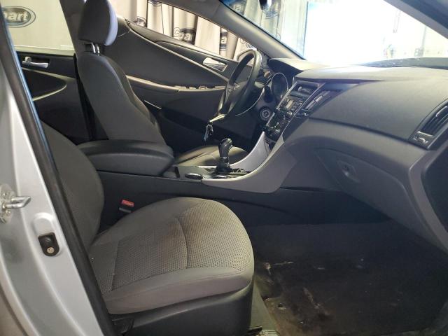 Photo 7 from auction – 2011 HYUNDAI SONATA GLS with VIN 5NPEB4AC0BH277401