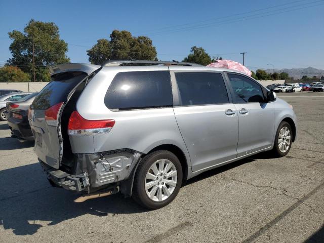 Photo 3 from auction – 2012 TOYOTA SIENNA XLE with VIN 5TDDK3DC8CS038773