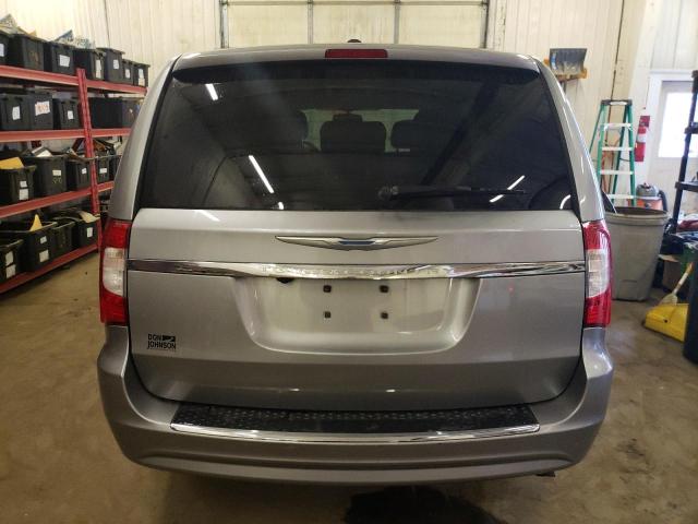 Photo 6 from auction – 2016 CHRYSLER TOWN & COU with VIN 2C4RC1BG5GR119340