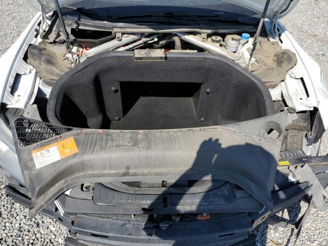 Photo 11 from auction – 2014 TESLA MODEL S with VIN 5YJSA1H13EFP32303