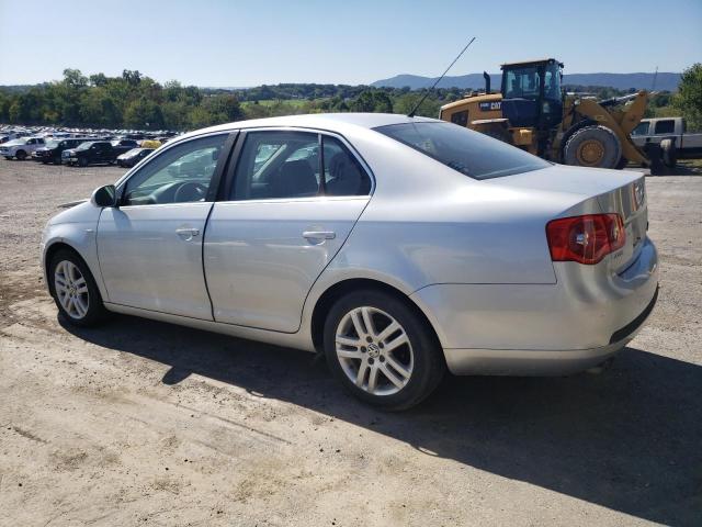 Photo 2 from auction – 2007 VOLKSWAGEN JETTA WOLF with VIN 3VWEG71K17M132148