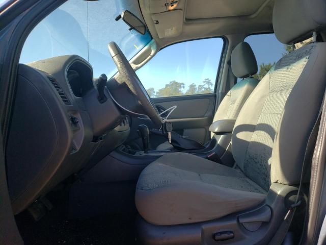 Photo 7 from auction – 2005 FORD ESCAPE XLT with VIN 1FMYU931X5KA83038