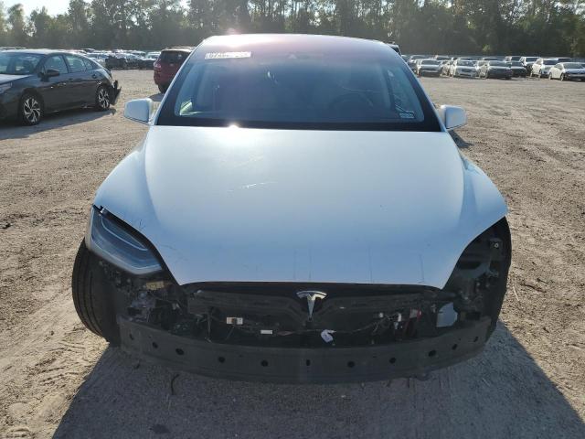 Photo 5 from auction – 2016 TESLA MODEL X with VIN 5YJXCBE24GF002146