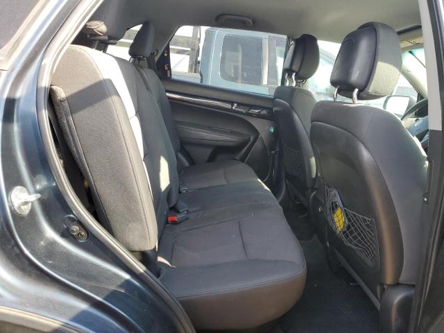 Photo 11 from auction – 2011 KIA SORENTO BA with VIN 5XYKTDA26BG067612