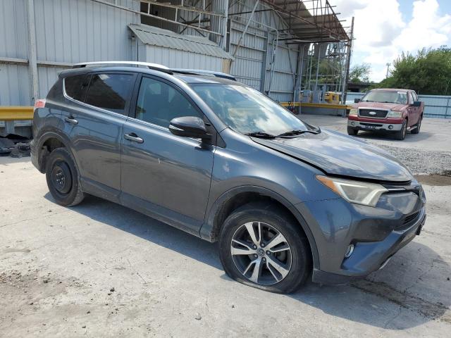 Photo 4 from auction – 2017 TOYOTA RAV4 XLE with VIN JTMWFREV7HD102577