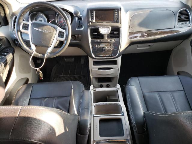 Photo 8 from auction – 2016 CHRYSLER TOWN & COU with VIN 2C4RC1BGXGR252949