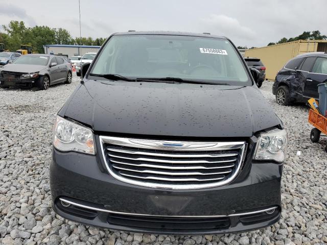 Photo 5 from auction – 2015 CHRYSLER TOWN & COU with VIN 2C4RC1BG3FR513529
