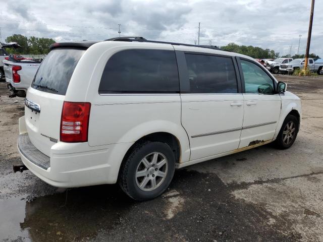 Photo 3 from auction – 2010 CHRYSLER TOWN & COU with VIN 2A4RR5D13AR300436