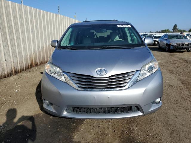 Photo 5 from auction – 2011 TOYOTA SIENNA XLE with VIN 5TDDK3DC7BS002426