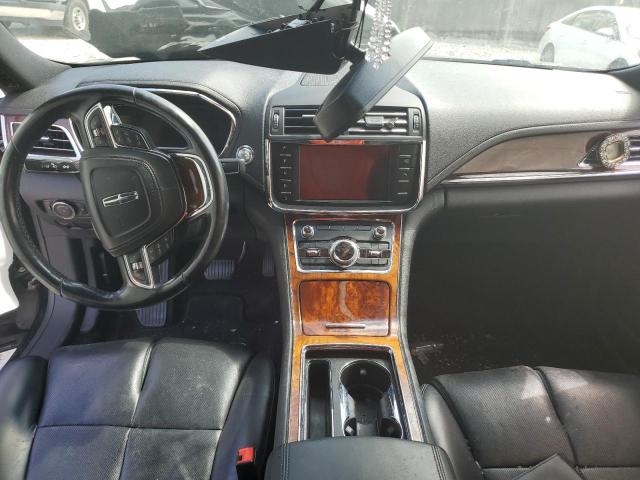 Photo 8 from auction – 2017 LINCOLN CONTINENTA with VIN 1LN6L9UK2H5620456