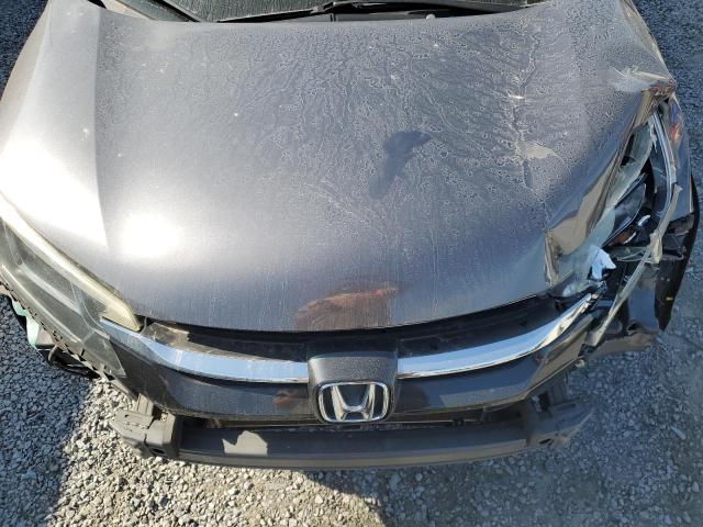 Photo 11 from auction – 2016 HONDA CR-V SE with VIN 2HKRM3H46GH519488