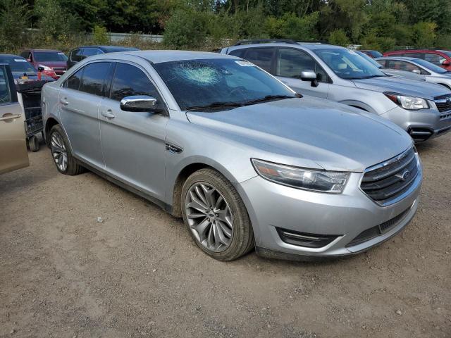 Photo 4 from auction – 2016 FORD TAURUS LIM with VIN 1FAHP2F90GG117083