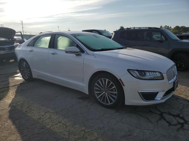 Photo 4 from auction – 2020 LINCOLN MKZ with VIN 3LN6L5B93LR617757