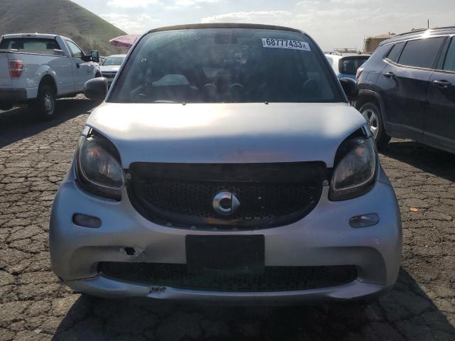 Photo 5 from auction – 2016 SMART FORTWO with VIN WMEFJ5DAXGK051190
