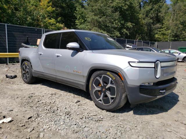 Photo 4 from auction – 2022 RIVIAN R1T ADVENT with VIN 7FCTGAAA9NN009032