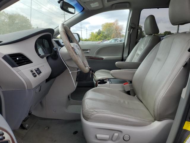 Photo 7 from auction – 2013 TOYOTA SIENNA XLE with VIN 5TDYK3DC1DS333393