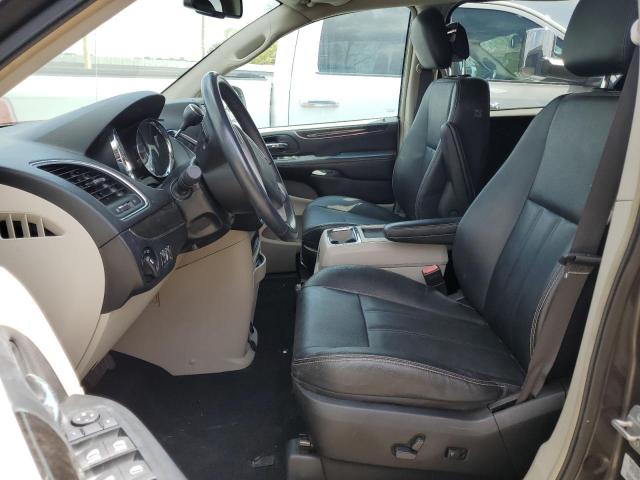Photo 7 from auction – 2016 CHRYSLER TOWN & COU with VIN 2C4RC1BG6GR214215
