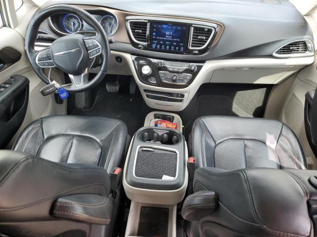 Photo 8 from auction – 2017 CHRYSLER PACIFICA T with VIN 2C4RC1EG3HR628260
