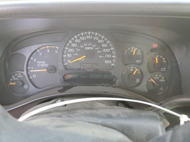 Photo 9 from auction – 2004 CHEVROLET SILVERADO with VIN 1GCJK33174F149500