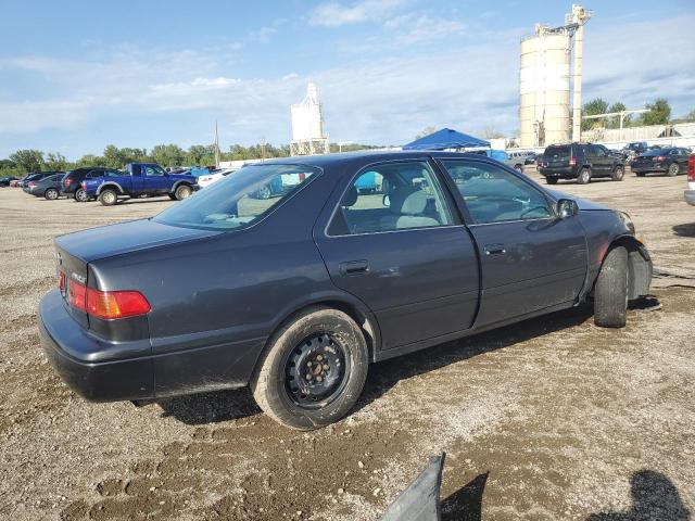 Photo 3 from auction – 2001 TOYOTA CAMRY CE with VIN 4T1BG22K61U822158