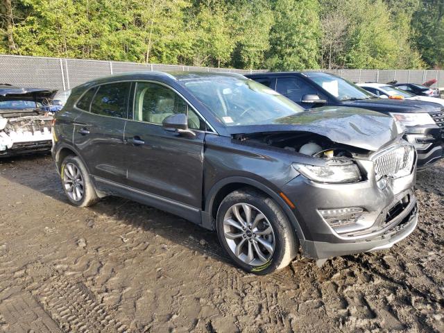 Photo 4 from auction – 2019 LINCOLN MKC SELECT with VIN 5LMCJ2D92KUL22450
