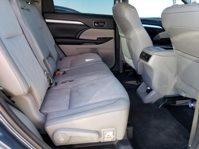 Photo 10 from auction – 2016 TOYOTA HIGHLANDER with VIN 5TDZKRFH2GS175702