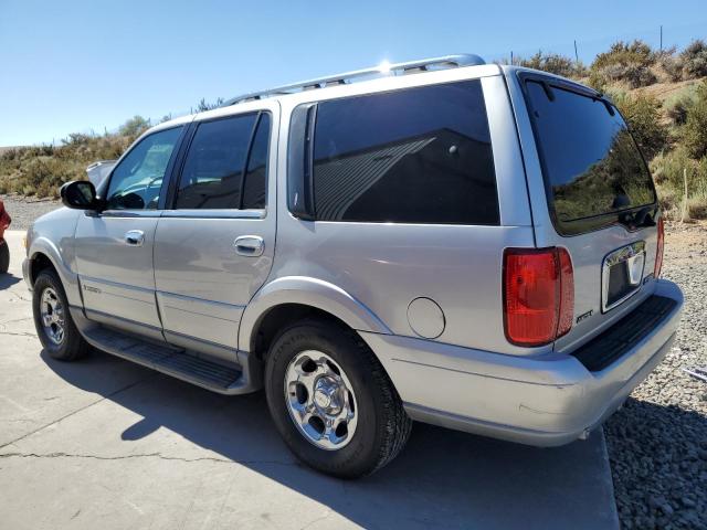 Photo 2 from auction – 2000 LINCOLN NAVIGATOR with VIN 5LMFU28A3YLJ34611