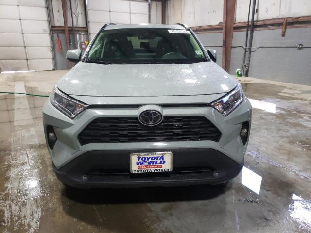 Photo 5 from auction – 2019 TOYOTA RAV4 XLE with VIN JTMP1RFV3KD512270