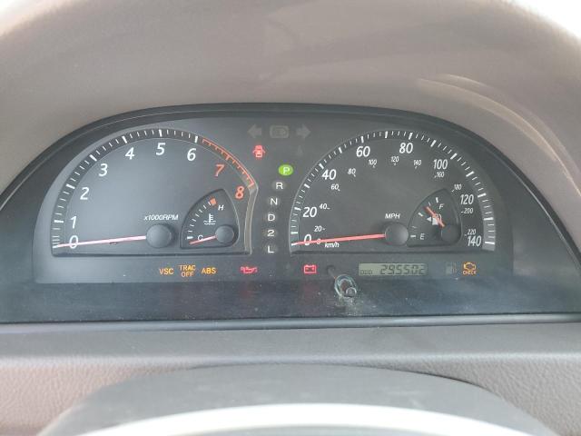Photo 9 from auction – 2002 TOYOTA CAMRY LE with VIN JTDBF30K320005075