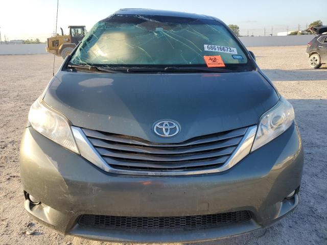Photo 5 from auction – 2014 TOYOTA SIENNA XLE with VIN 5TDYK3DC4ES508141