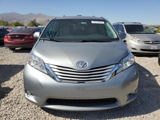Photo 5 from auction – 2013 TOYOTA SIENNA XLE with VIN 5TDDK3DC0DS056816