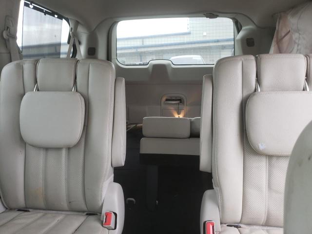 Photo 10 from auction – 2013 CHRYSLER TOWN & COU with VIN 2C4RC1CG2DR534156