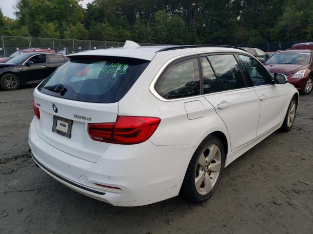 Photo 3 from auction – 2017 BMW 328 D XDRI with VIN WBA8J1C30HA018402