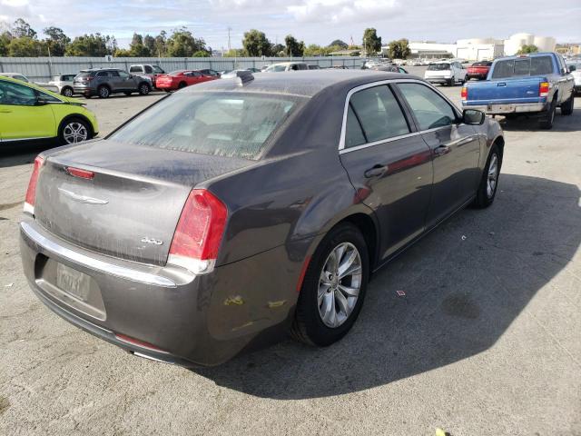 Photo 3 from auction – 2015 CHRYSLER 300 LIMITE with VIN 2C3CCAAG3FH931400