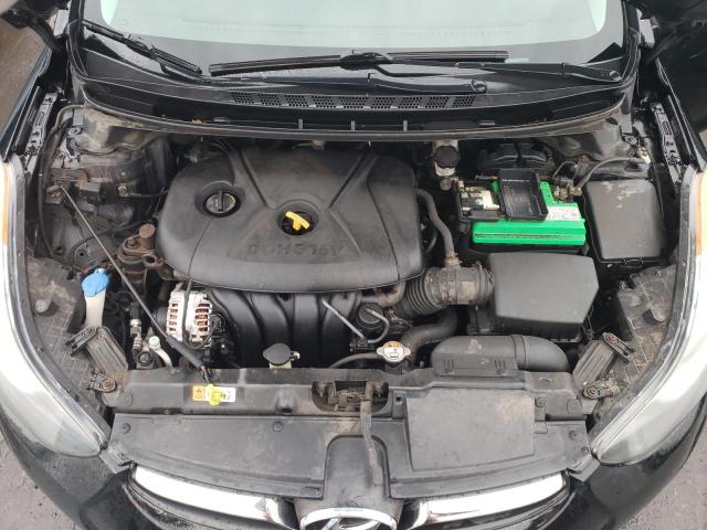 Photo 11 from auction – 2013 HYUNDAI ELANTRA GL with VIN 5NPDH4AE2DH205985