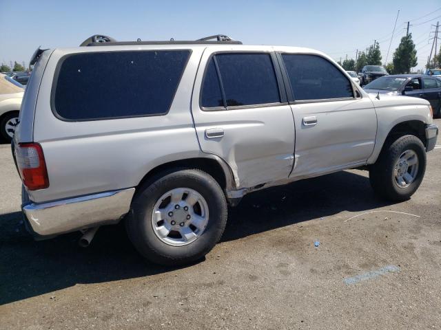 Photo 3 from auction – 1999 TOYOTA 4RUNNER SR with VIN JT3GN86R2X0108929