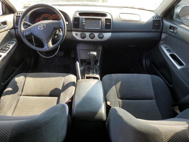 Photo 8 from auction – 2005 TOYOTA CAMRY LE with VIN 4T1BE32K45U993587