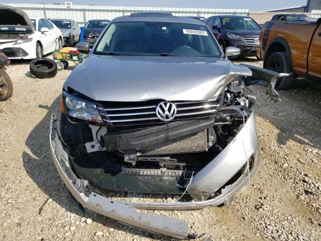 Photo 5 from auction – 2014 VOLKSWAGEN PASSAT SE with VIN 1VWBS7A30EC092170