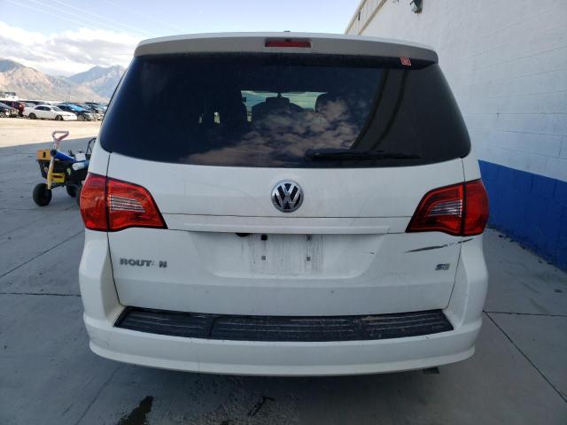Photo 6 from auction – 2011 VOLKSWAGEN ROUTAN SE with VIN 2V4RW3DG6BR625693