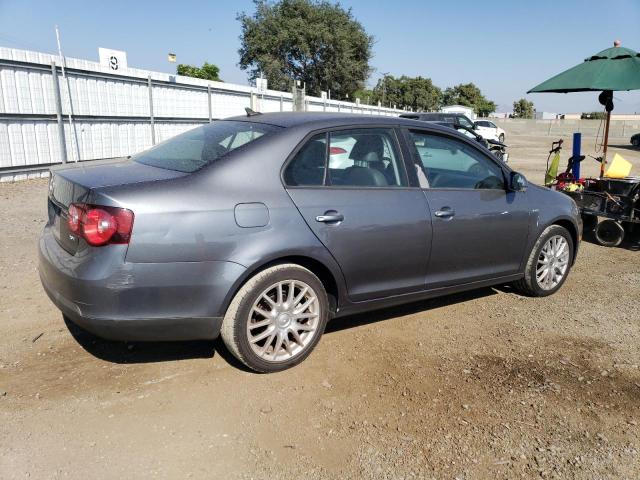 Photo 3 from auction – 2009 VOLKSWAGEN JETTA WOLF with VIN 3VWRA71K89M047894