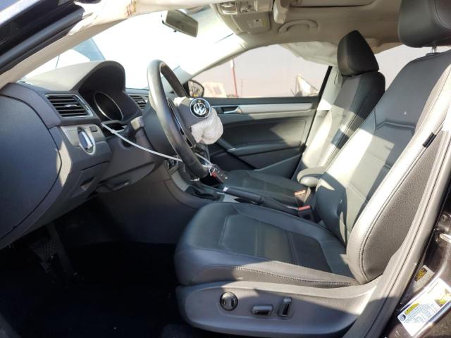 Photo 7 from auction – 2019 VOLKSWAGEN PASSAT with VIN 1VWLA7A38KC011936