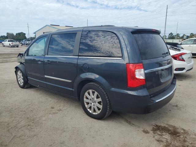Photo 2 from auction – 2013 CHRYSLER TOWN & COU with VIN 2C4RC1BG6DR598251