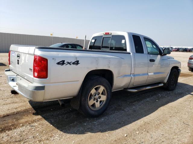 Photo 3 from auction – 2005 DODGE DAKOTA SLT with VIN 1D7HW42N75S252895