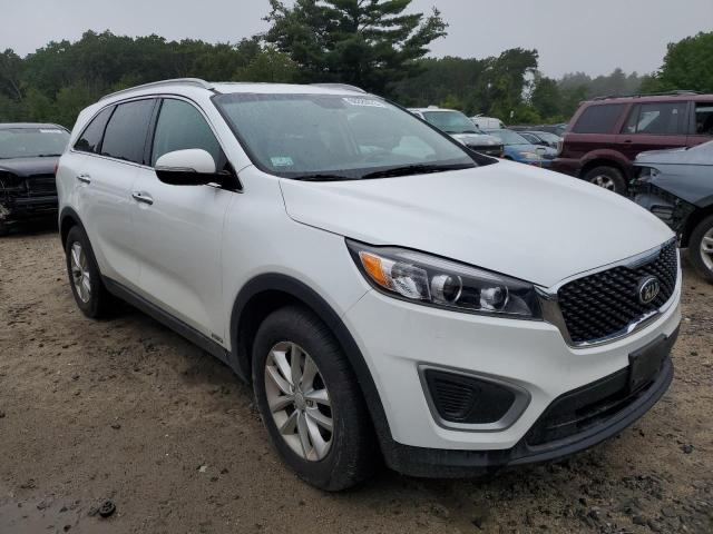 Photo 4 from auction – 2016 KIA SORENTO LX with VIN 5XYPGDA39GG033092