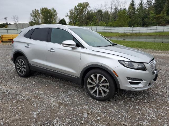 Photo 4 from auction – 2019 LINCOLN MKC RESERV with VIN 5LMCJ3D9XKUL45903