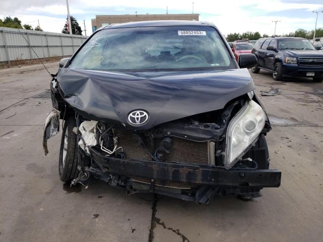 Photo 5 from auction – 2013 TOYOTA SIENNA LE with VIN 5TDKK3DC8DS310697