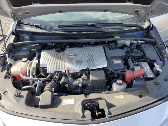 Photo 11 from auction – 2018 TOYOTA PRIUS PRIM with VIN JTDKARFP8J3075950
