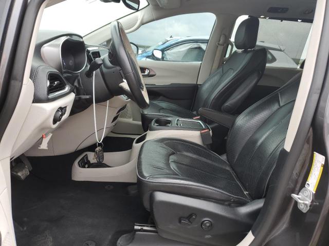 Photo 7 from auction – 2019 CHRYSLER PACIFICA L with VIN 2C4RC1GG2KR576687