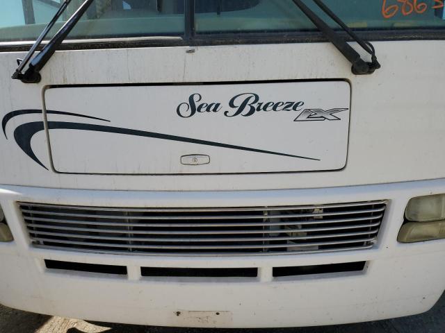 Photo 7 from auction – 2004 SEAB MOTORHOME with VIN 5B4MP67G843388608