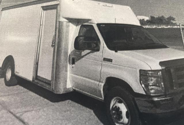 Photo 6 from auction – 2023 FORD ECONOLINE with VIN 1FDWE3FK5PDD10343